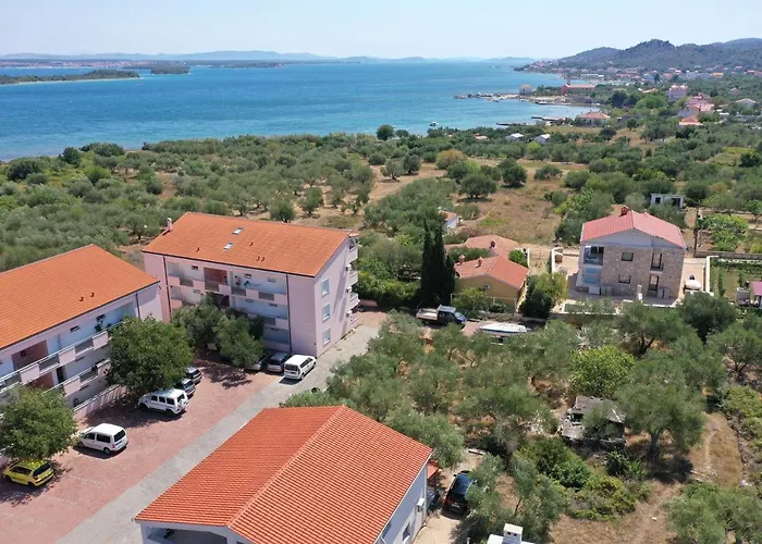 شقة With Sea View Kavala- Pasman, *